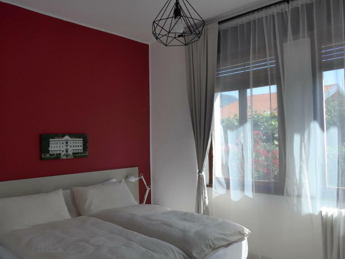 La Tana Rooms Lenno Exterior foto
